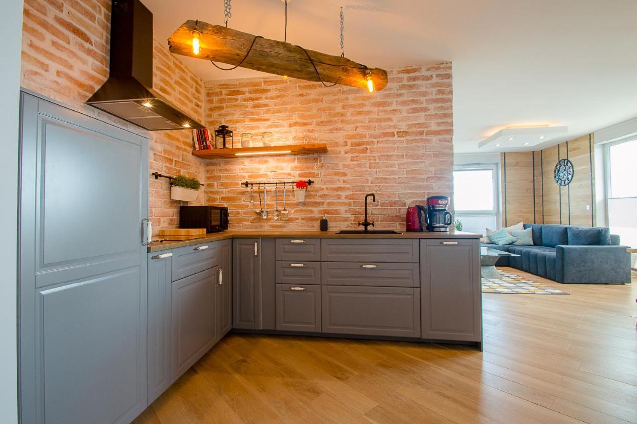 Grand Apartments - Apartment On The 17Th Floor With Panorama Of The Old Town Danzig Exterior foto